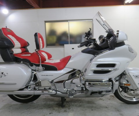 GL1800 GOLD WING