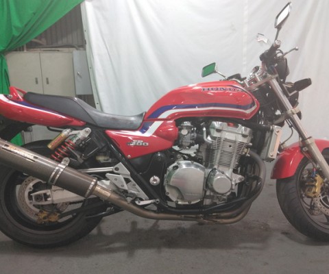 CB1300SF