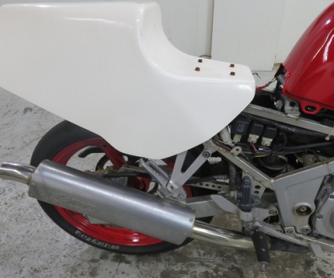 FZR250