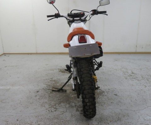 XLR250 BAJA-2