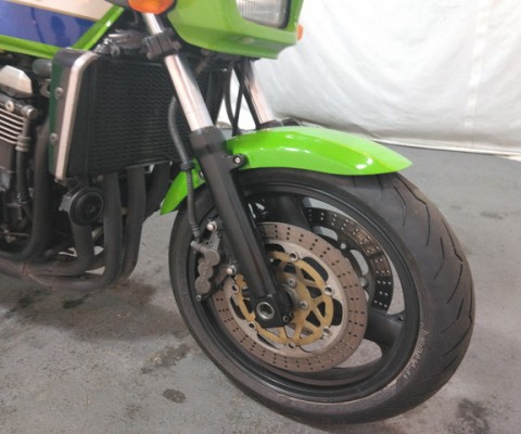 ZRX1100