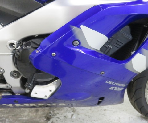 YZF-R1