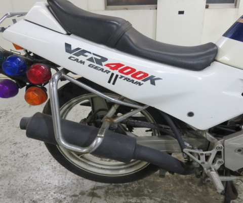 VFR400R