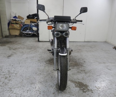 CB125T