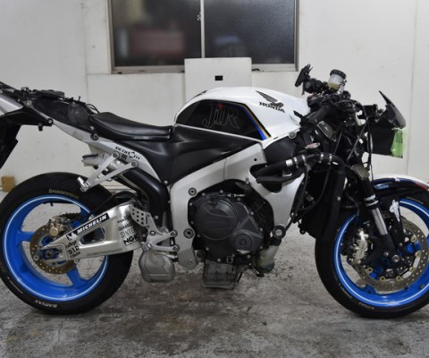 CB600RR-3