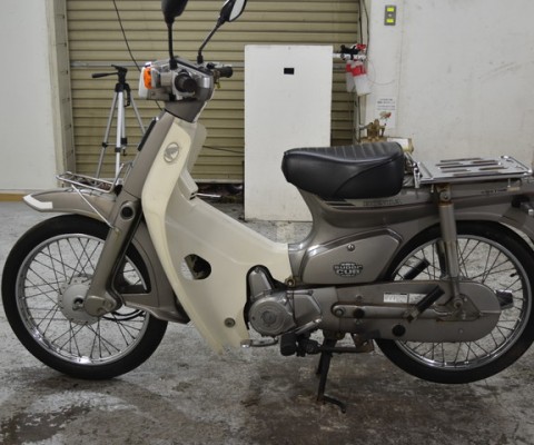 SUPER CUB90