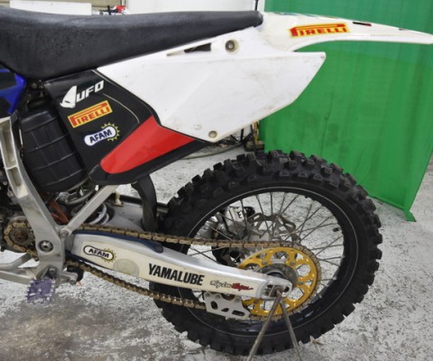 YZ125