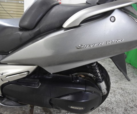 SILVERWING600