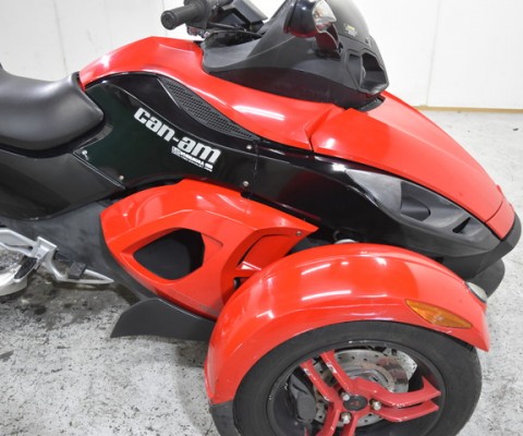 CAN-AM SPYDER RS ROTAX990