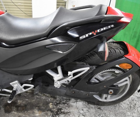 CAN-AM SPYDER RS ROTAX990