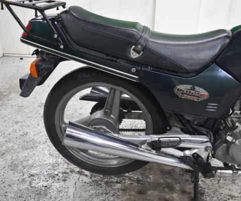 CB125T
