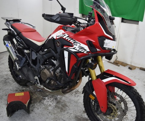 CRF1000L AFRICA TWIN