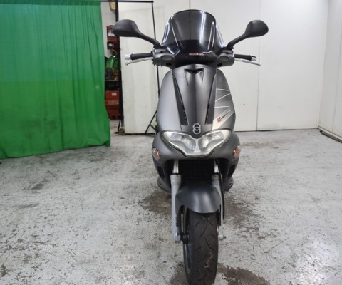 RUNNER VXR200