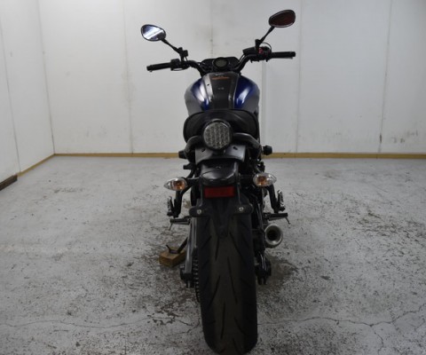 XSR700