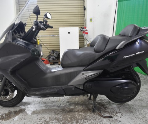 SILVERWING600