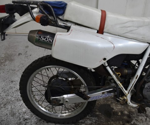XLR250R-2