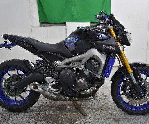MT-09