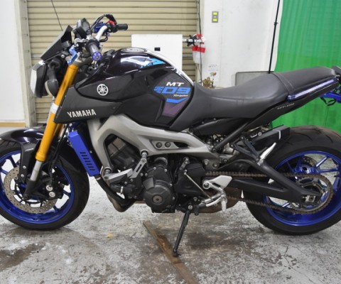 MT-09