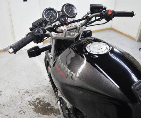CB1000SF