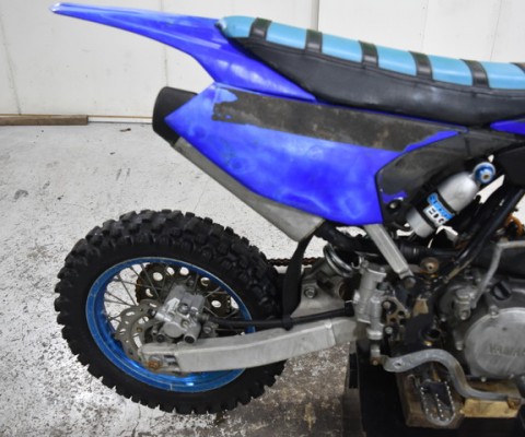 YZ65